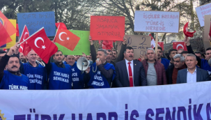 Türk Harb-İş Sendika Başkanı Özgür Özsoy: “Üyelerimiz 1990 öncesi gibi çorap, muz satacak duruma gelmiştir”