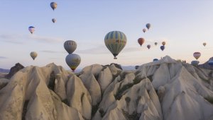 Türkiye'nin turizm geliri yılın ilk çeyreğinde yıllık bazda yüzde 32,3 arttı