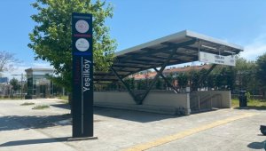 AK Parti, "Yüzyılın Mitingi" için ulaşım rehberi hazırladı 