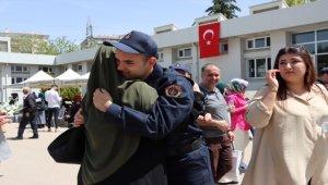 Ankara'daki engelliler bir günlük temsili askerlik yaptı