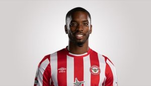 Brentfordlu futbolcu Ivan Toney, yasa dışı bahisten 8 ay men cezası aldı