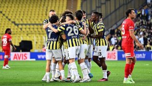 Fenerbahçe, şampiyonluk şansını kaybetti