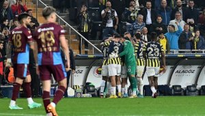 Fenerbahçe, Trabzonspor engelini 3 golle geçti
