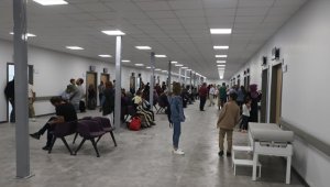 Hatay'da açılan Defne Devlet Hastanesi hasta kabulüne başladı