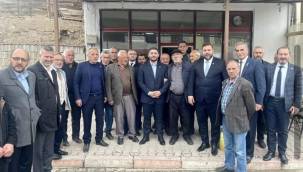 İYİ Parti Kayseri Milletvekili Adayı Sungur, Kayseri'de çalmadık kapı, ziyaret etmediği sokak bırakmıyor.