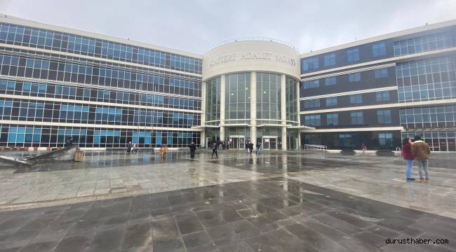 Kayseri'de Cep telefonu gaspı davasında 3 gence 5 yıl 8 ay hapis