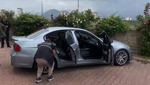 Kayseri’de otomobil kurşunlandı 