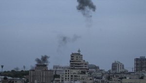 Kiev Belediye Başkanı Kliçko başkentte patlamalar olduğunu bildirdi 