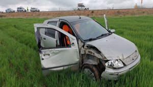 Kırıkkale'de iki otomobilin çarpıştığı kazada 1 kişi yaralandı