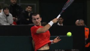 Milli tenisçi Ergi Kırkın'dan Bosna Hersek'te çifte şampiyonluk