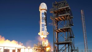 NASA'nın Artemis V misyonu Ay yüzeyine inişini Blue Origin ile gerçekleştirecek