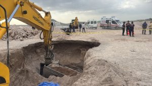 Nevşehir'de kullandığı iş makinesiyle göçük altında kalan işçi hayatını kaybetti