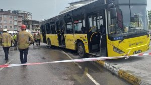 Pendik'te tır ile İETT otobüsünün çarpıştığı kazada 5 kişi yaralandı