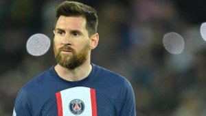 PSG, Lionel Messi'yi 2 hafta kadro dışı bıraktı