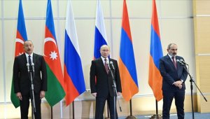 Putin, Aliyev ve Paşinyan, Moskova'da Azerbaycan-Ermenistan ihtilafını görüştü