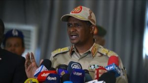 Sudan'da orduyla çatışan HDK, liderleri Dagalu'nun ateşkese hazır olduğunu bildirdi
