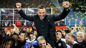 Süper Lig şampiyonluklarında yerli teknik adam geleneği sürüyor