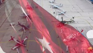 Türkiye milli kanatlarıyla gövde gösterisi yaptı