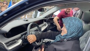 Türkiye'nin yerli otomobili Togg Burdur'da tanıtıldı