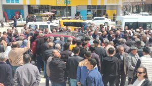 Türkiye'nin yerli otomobili Togg Kulu ve Cihanbeyli'de sergilendi