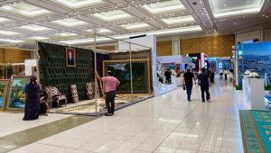 Türkmenistan'da "Aşkabat Şehri Günü" dolayısıyla fuar düzenlendi