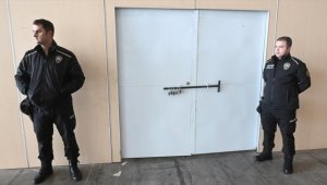 Yurt dışı seçmenlerin oyları 5 kilitli odada korunuyor 