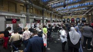 Yurt dışı ve gümrüklerde kullanılan oy kullanan seçmen sayısı 1 milyon 798 bini aştı