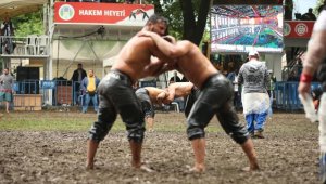 58. Akbalık Yağlı Güreşleri'nde başpehlivanlığı Serdar Yıldırım kazandı