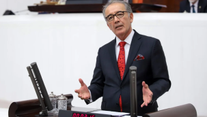 Ahat Andican, İYİ Parti'den istifa etti