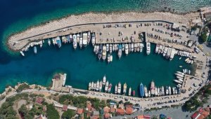 Antalya Mavi Bayraklı plajlarıyla turizmde fark yaratıyor