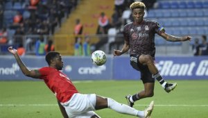 Beşiktaş, Kasımpaşa deplasmanında 3 puanı 5 golle aldı