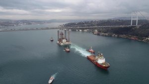 Boğazlardan gemi geçişinde zamlı tarife yarın başlıyor