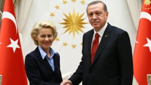 Cumhurbaşkanı Erdoğan, AB Komisyonu Başkanı Von der Leyen ile telefonda görüştü