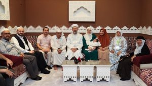 En yaşlı ve en küçük Türk hacı adayları bir araya geldi