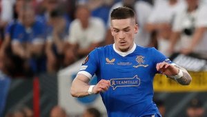 Fenerbahçe, İngiliz futbolcu Ryan Kent'i transfer etti