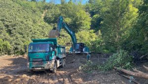 Giresun'da sel ve heyelanın yol açtığı olumsuzluklar gideriliyor