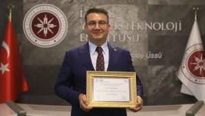 İYTE Rektörü Prof. Dr. Baran'a "Bilim Diplomasisi" ödülü
