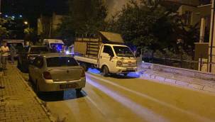 Kayseri'de Çarşaflı 3 kişi pompalı silahla araç kurşunladı