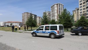 Kayseri'de şakalaşan gençlerden biri diğerini bıçakla yaraladı