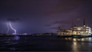 Marmara'nın doğusu ve Batı Karadeniz kıyıları için gök gürültülü sağanak uyarısı