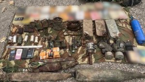 Mehmetçik, Irak'ta teröristlerce kullanılan mağara, sığınak ve barınaklara girdi