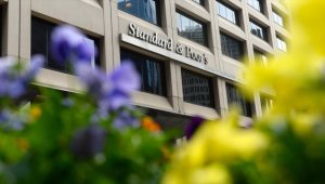S&P küresel ekonomik büyüme tahminini bu yıl için yükseltti 