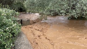 Yozgat'ta sağanak ekili alanlara zarar verdi