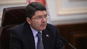 Adalet Bakanı Tunç, memur maaşlarına seyyanen artıştan hakim ve savcıların da yararlanacağını bildirdi