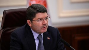 Adalet Bakanı Tunç'tan, Kovid-19 iznindeki hükümlülerle ilgili düzenlemeye ilişkin paylaşım