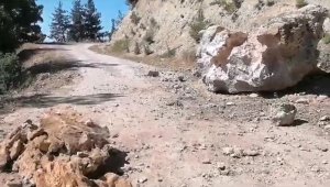 Adana'da deprem sonrası "kaya düşmesi tehlikesi" uyarısı