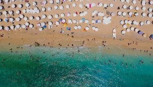 Antalya 8 milyonu aşan turist sayısıyla rekor kırdı