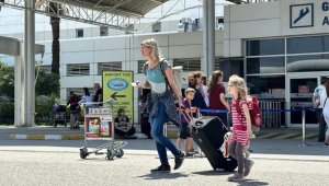 Antalya Havalimanı'nda yolcu sayısında rekor kırıldı