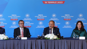 Bakan Özhaseki, Medya Temsilcileriyle bir araya geldi