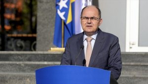 Bosna Hersek Yüksek Temsilcisi Schmidt, Sırp entitesinin kararını iptal etti